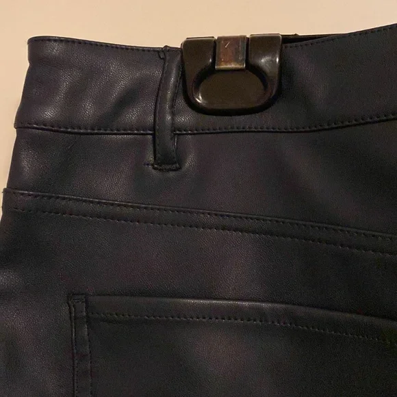 Pants - Picture 10 of 10